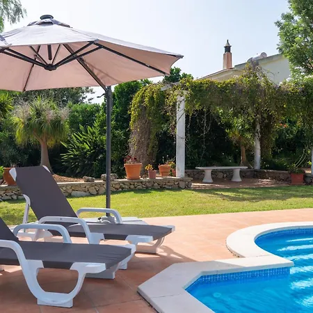 Villa Lumineuse Avec Grande Piscine Pres D'albufeira - Pt-1-42