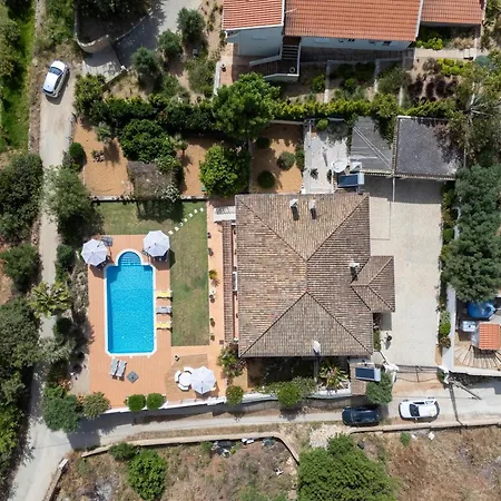 Lumineuse Avec Grande Piscine Pres D'albufeira - Pt-1-42